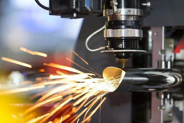 What factors affect the welding quality of laser welding machine?